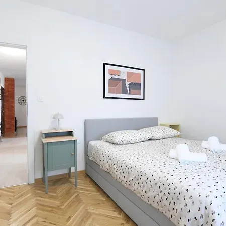 Lpaula, Zadar