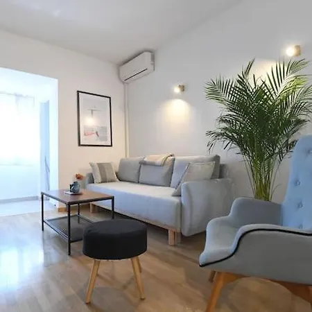 Lpaula, * זאדאר